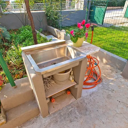 펜션 House Orieta 385 풀라