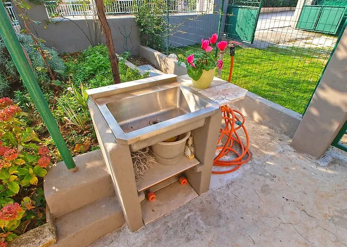 Vikendica House Orieta 385 Pula